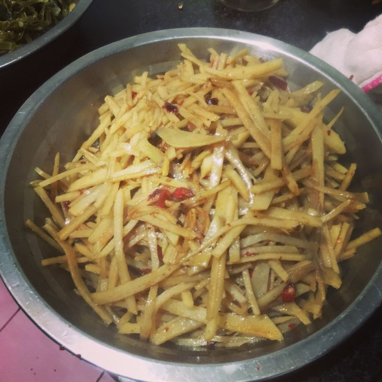 酸辣土豆丝的做法