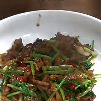 香菜炒牛肉的做法图解6