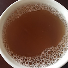 预防感冒：姜丝红枣茶