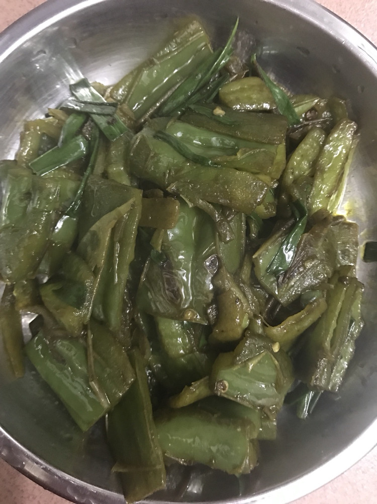 虎皮青椒的做法