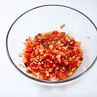 酸辣西紅柿拌秋葵--凉菜的做法图解5