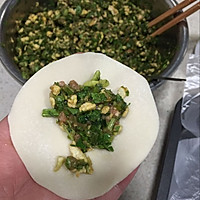 鸡蛋芹菜煎饺#急速早餐#的做法图解3