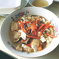 香菇竹荪豆腐汤的做法图解1