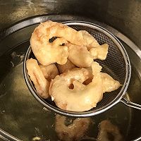 #夏日消暑，非它莫属#椒盐干炸虾仁的做法图解12