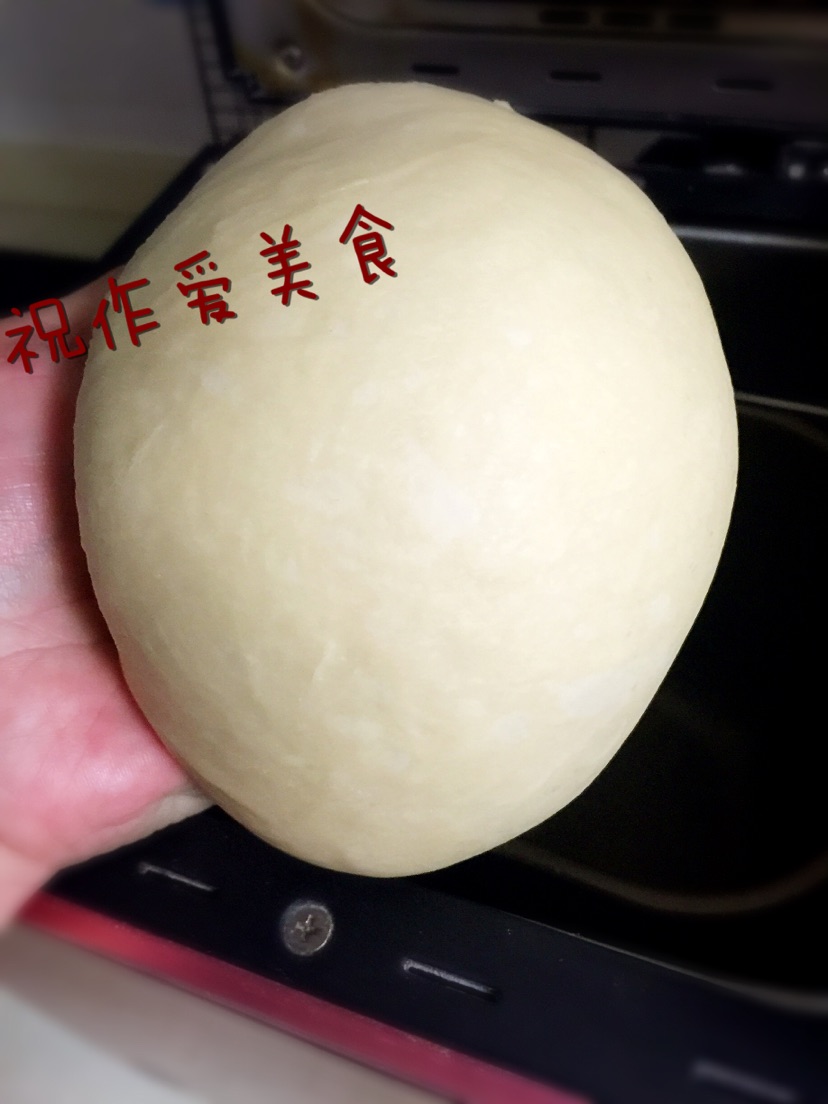 脆皮小香肠餐包的做法图解2