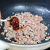 生菜包薄荷辣炒牛肉的做法图解6