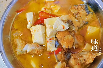 红烧剑骨鱼炖豆腐