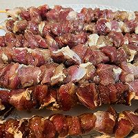 #带着美食出去浪#烤羊肉串的做法图解4