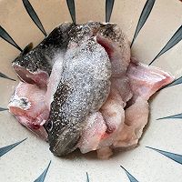 汤酸爽肉滑嫩的｜酸菜鱼的做法图解8