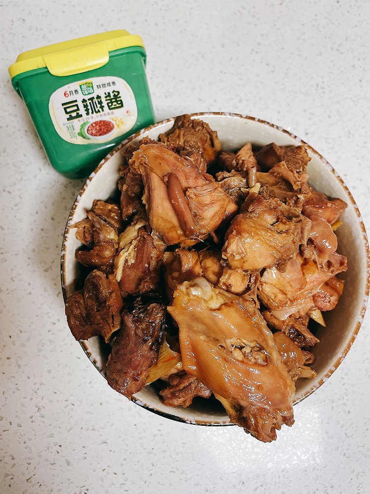 家常炖鸡的做法