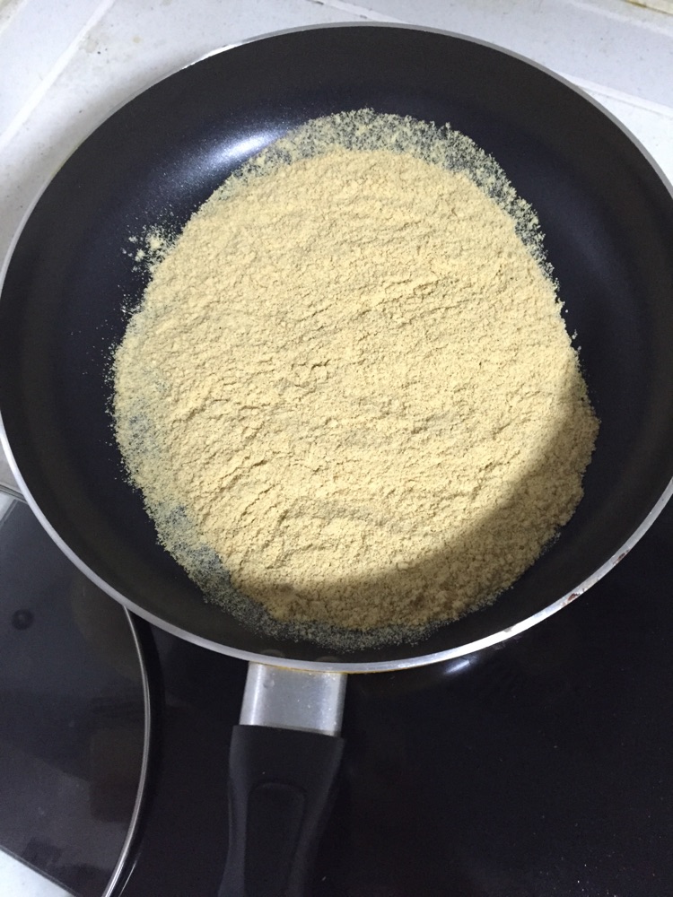 豆粉米果的做法图解2