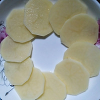 土豆蒸腊肠的做法图解7