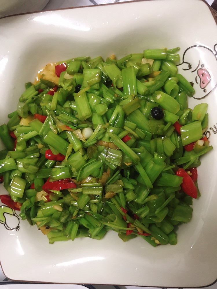下饭空心菜梗的做法