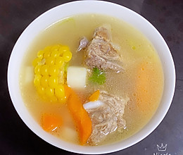 山药玉米排骨汤的做法