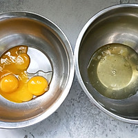 抹茶红豆杯子蛋糕的做法图解2