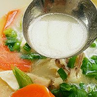 奶白豆腐鱼汤的做法图解4
