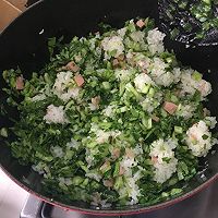 咸肉菜炒饭的做法图解7