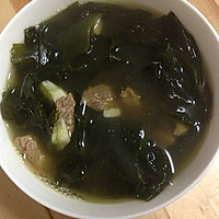 韩国牛肉海带汤的做法图解1