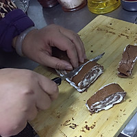 巧克力蛋糕卷的做法图解13