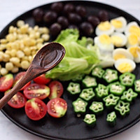 #硬核菜谱制作人#满园春色之蔬菜水果沙拉的做法图解10