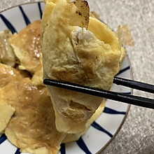 电饼档煎速冻水饺（又裹了一层鸡蛋）