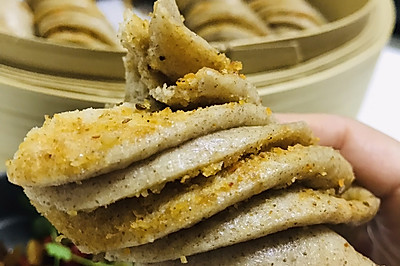 烧烤味黑麦花卷