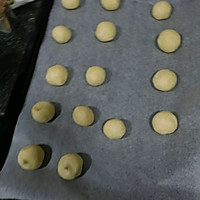 用糯米粉就可以做的咸芝士麻糬球的做法图解2