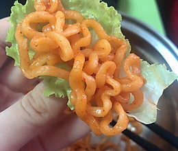 简易火鸡面蔬菜三明治—减肥好物的做法