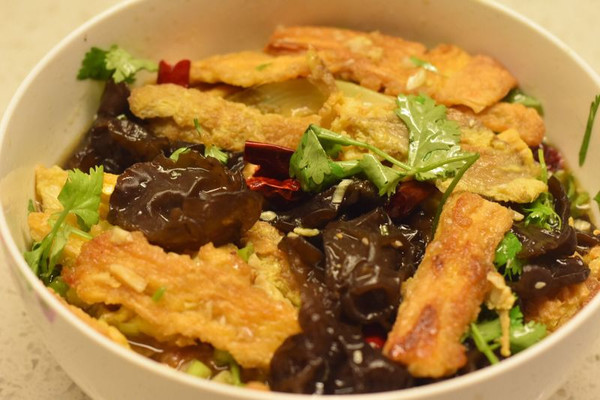 炝锅腐竹
