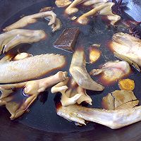 麻辣鸭掌翅的做法图解4