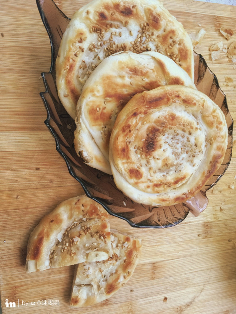酥的掉渣的芝麻酥油饼的做法