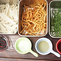 精进料理|虫草花拌金针菇的做法图解1