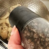 #金龙鱼橄调-橄想橄做#芦笋炒口蘑的做法图解6