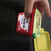 辣白菜五花肉炖土豆的做法图解9