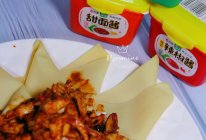 #葱伴侣豆瓣酱能蘸善炒#韩式酱爆鸡丝的做法