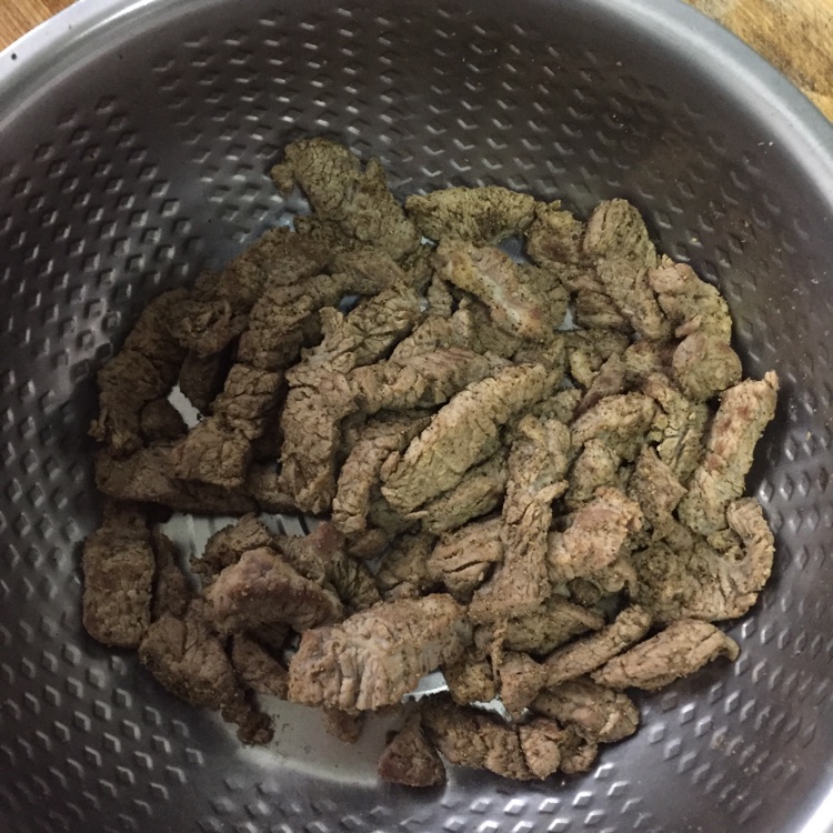 徐氏麻辣牛肉干的做法图解6