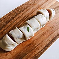 #入秋滋补正当时#手抓饼版【香肠饼】的做法图解3