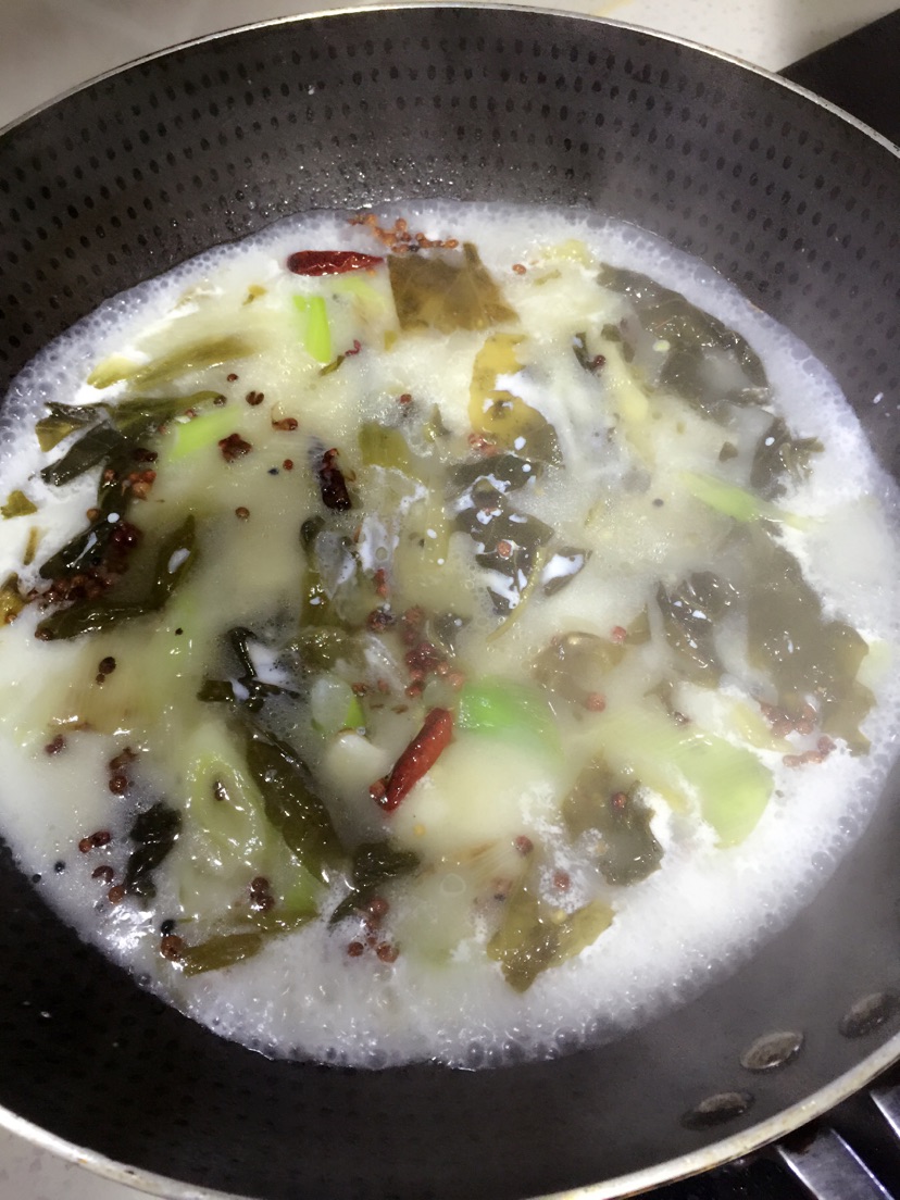 川味酸菜鱼（家常简单版）的做法图解5