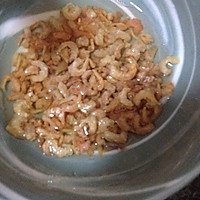 自创鱿鱼虾米香菇木耳糯米饭的做法图解2