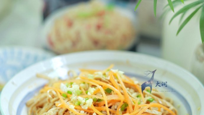 爽拌豆腐丝－给我一只鸡也不换的开胃菜