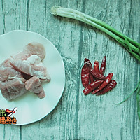 香辣猪肉干的做法图解1