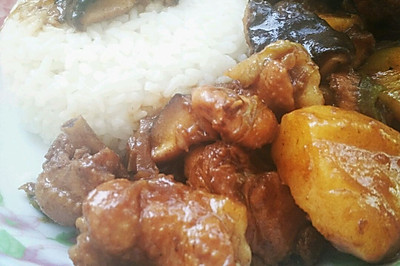 红烧鸡块炖土豆～美味的下饭菜