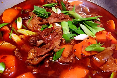 唇齿留香-红焖羊肉