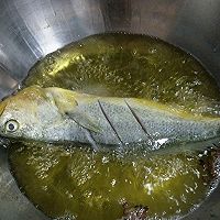 家常烧黄鱼的做法图解7