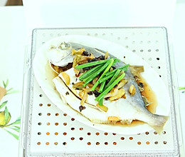 豆豉蒸金鲳鱼的做法