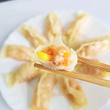 宝宝辅食|胡萝卜玉米虾饺