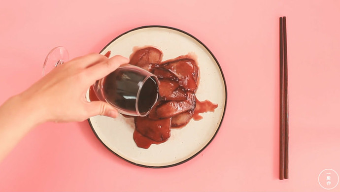 红酒炖梨|一厨作