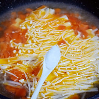 番茄金针菇豆腐汤的做法图解9