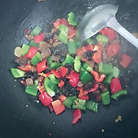 彩椒牛肉丁的做法图解3