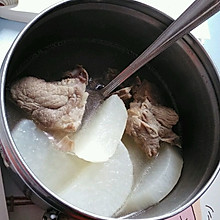 猪骨萝卜汤